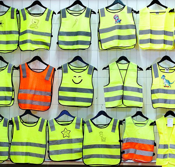 ADAC prüft Kinderwarnwesten: Vorsicht beim Onlinekauf